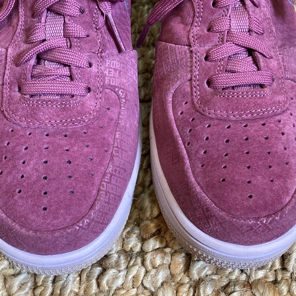 Nike Womens Air Force 1 Ultraforce Mid Force Sneakers Size 9.5 Vintage‎ Wine - Picture 13 of 16